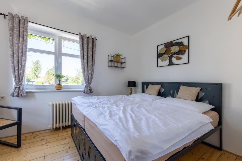 Villa Marsalek - Kompletni Rekonstrukce
